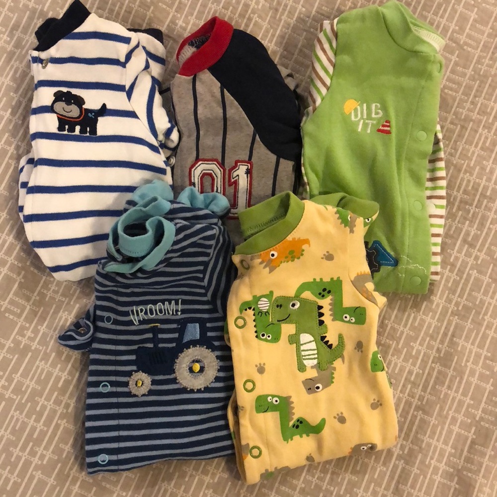 Lot of 5 pajamas